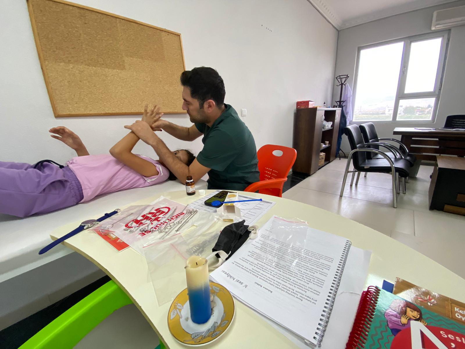 Dil ve Konuşma Terapisi